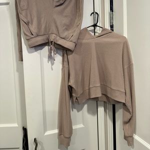 Alo yoga MUSE set Dusty Pink